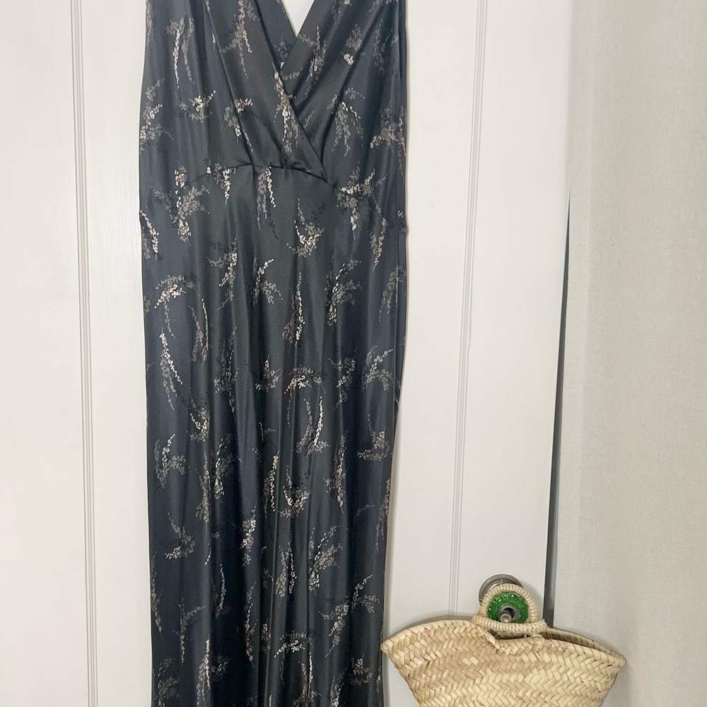 Vince 100% Silk Black Floral Maxi Dress - Medium